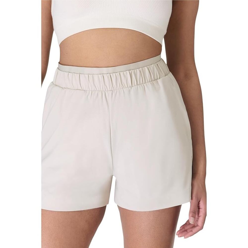 NWT Sweaty Betty Explorer Elevated 3" Shorts - Size M